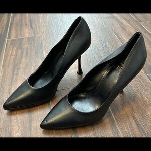 Vince Camuto Puntolis sz 11 high heel pump leather